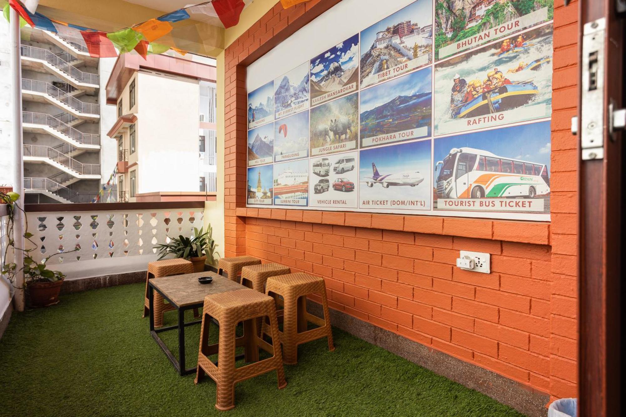 Thamel Hotel & Spa カトマンズ エクステリア 写真