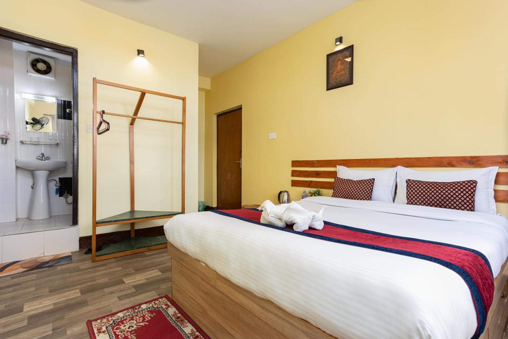 Thamel Hotel & Spa カトマンズ エクステリア 写真